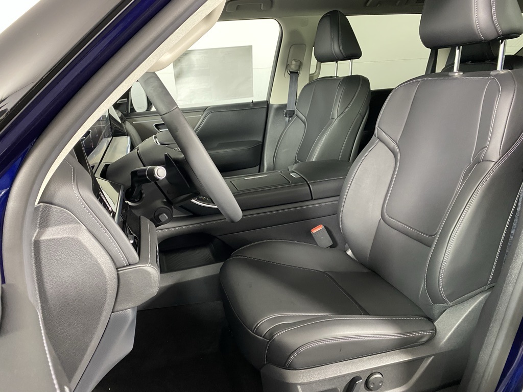 2026 Infiniti QX80 Pure photo 22