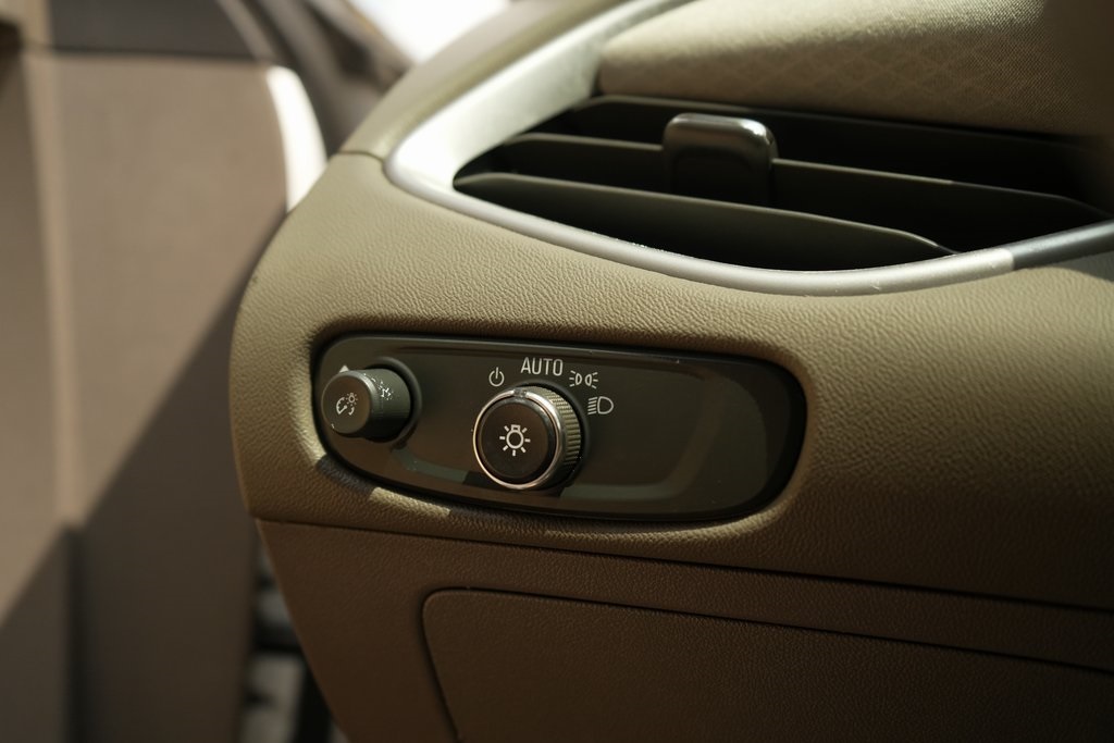 2022 Chevrolet Malibu 1LT photo 21