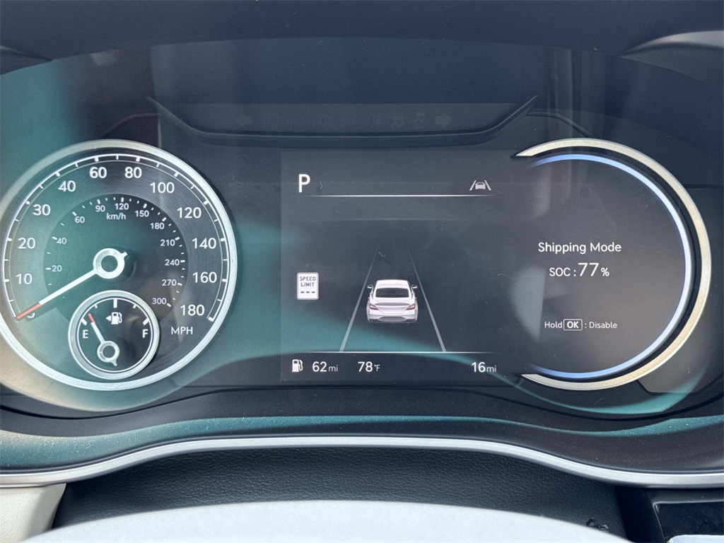 2026 Genesis G70 2.5T Prestige photo 13
