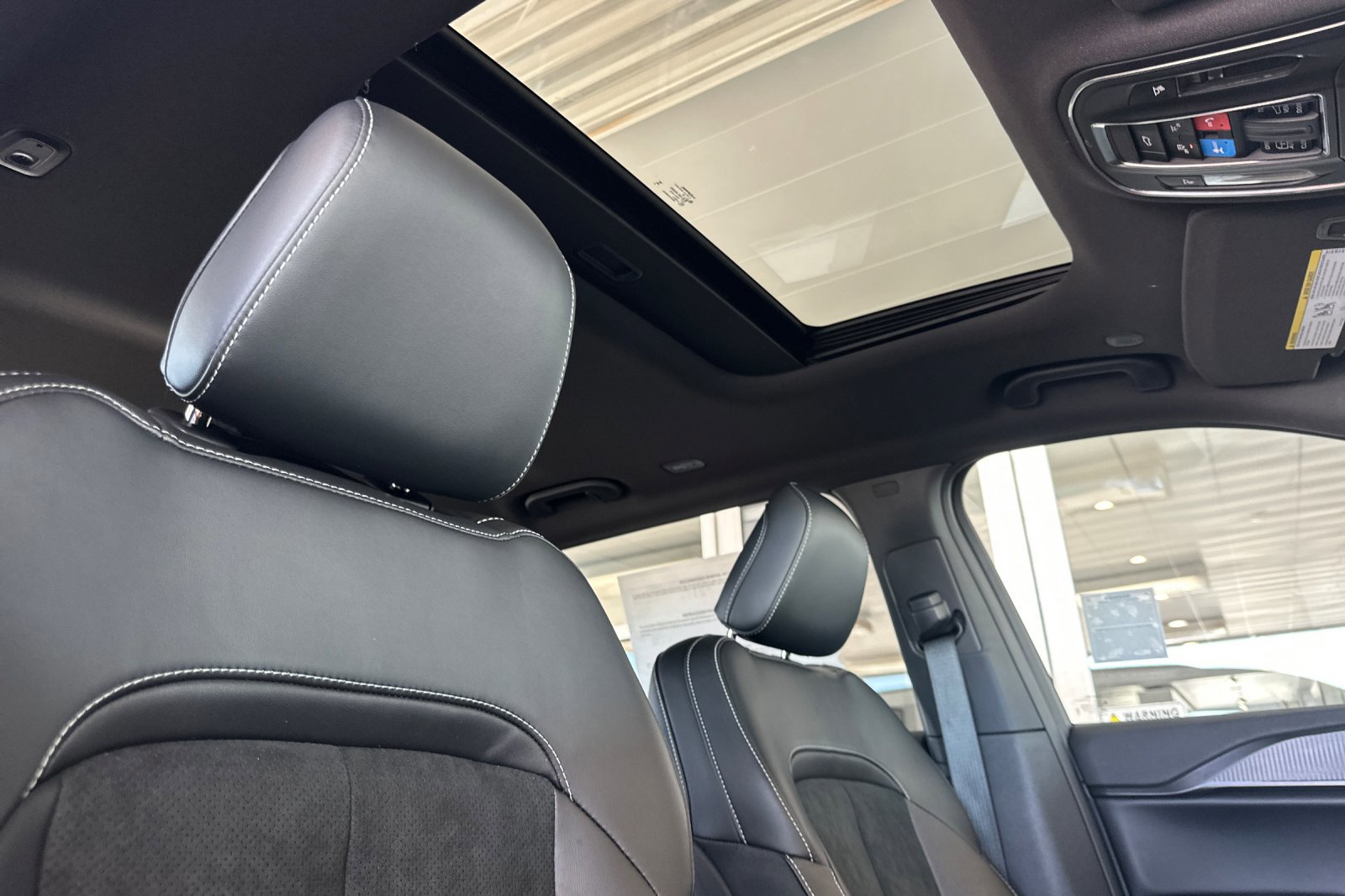 2025 Jeep Grand Cherokee Altitude X photo 18