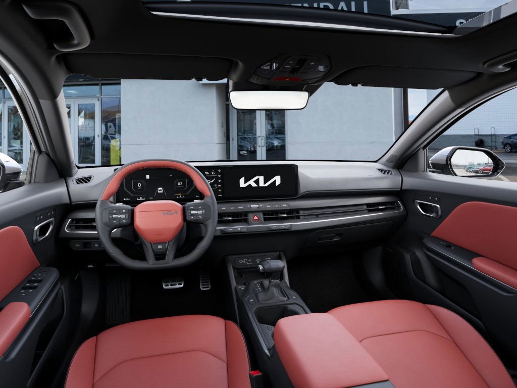 2025 Kia K4 GT-Line photo 9