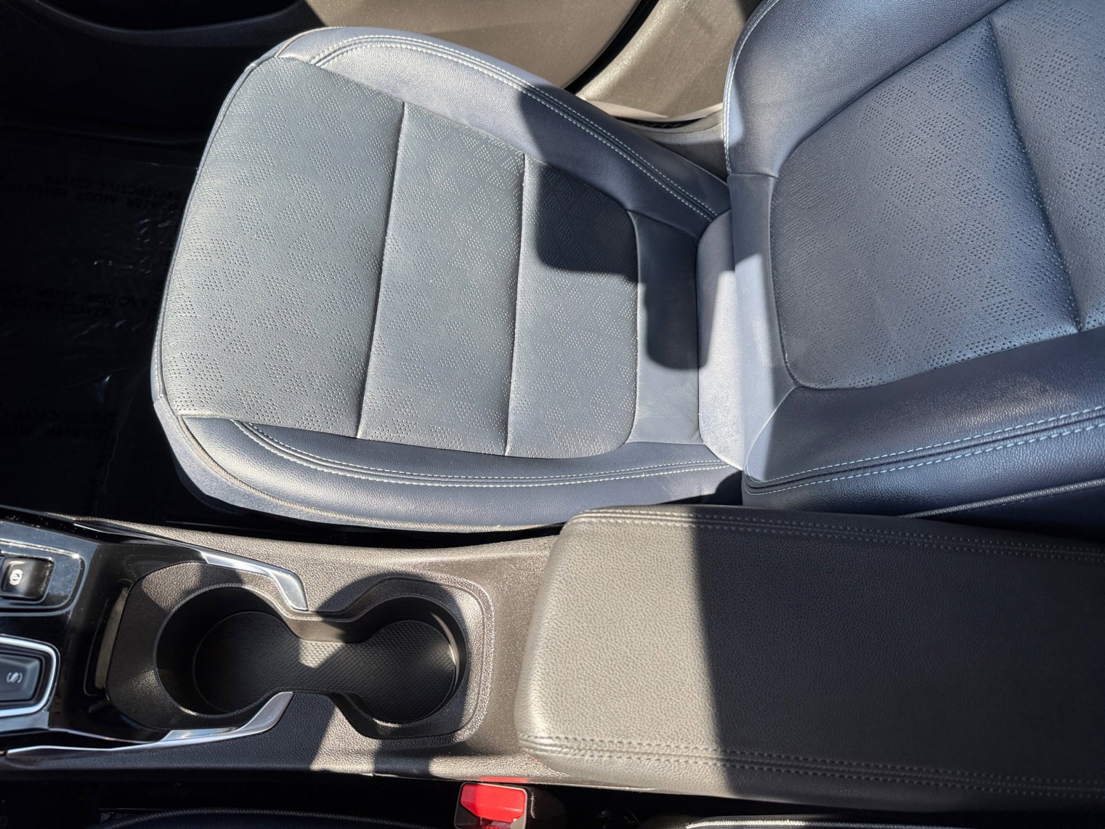 2022 Chevrolet Bolt EUV Premier photo 14