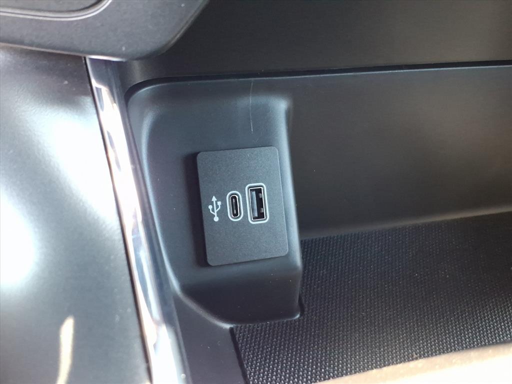 2025 Ford F-150 STX photo 7