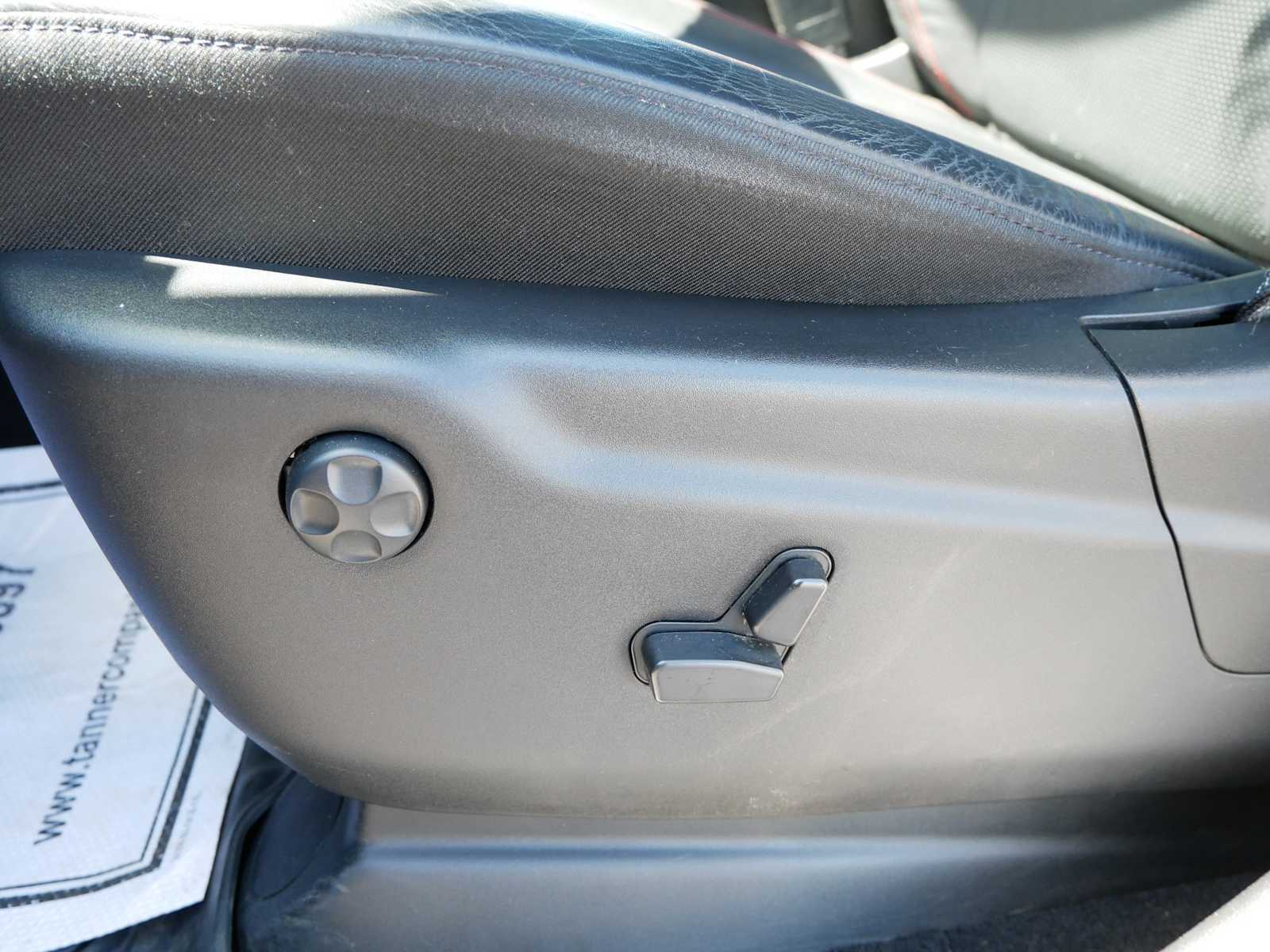 2023 Dodge Durango R/T Premium photo 12