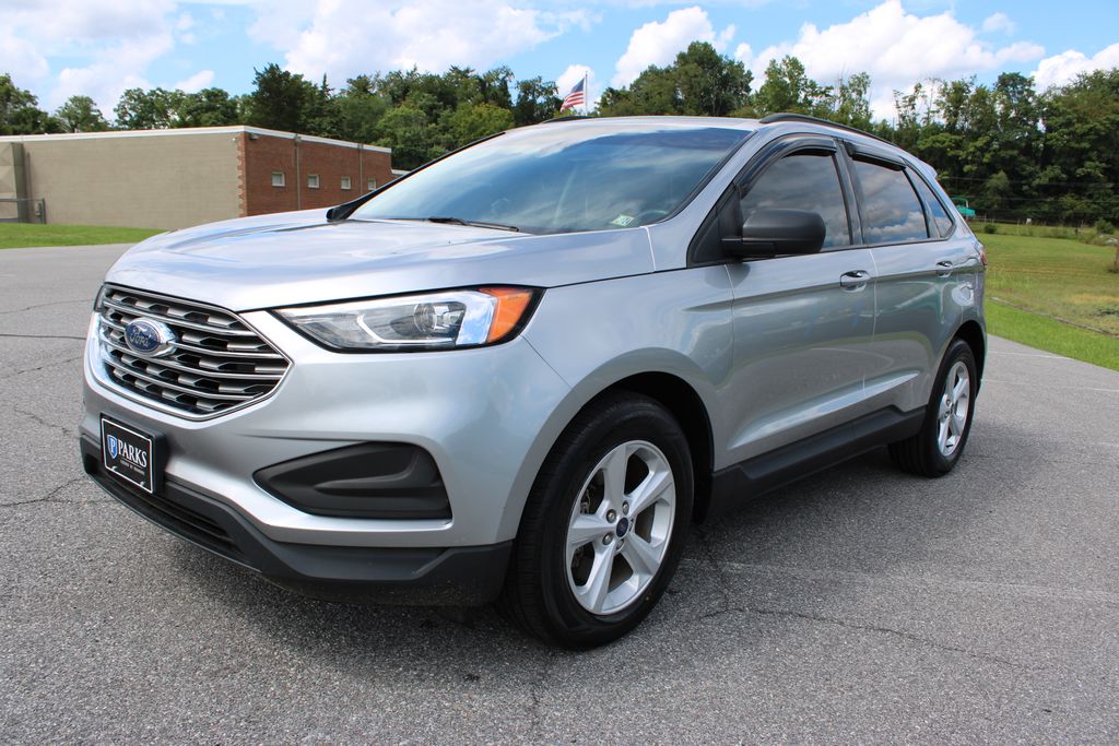 2020 Ford Edge SE photo 5