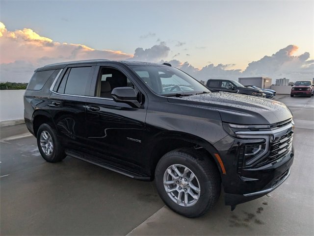 2026 Chevrolet Tahoe LS photo 2