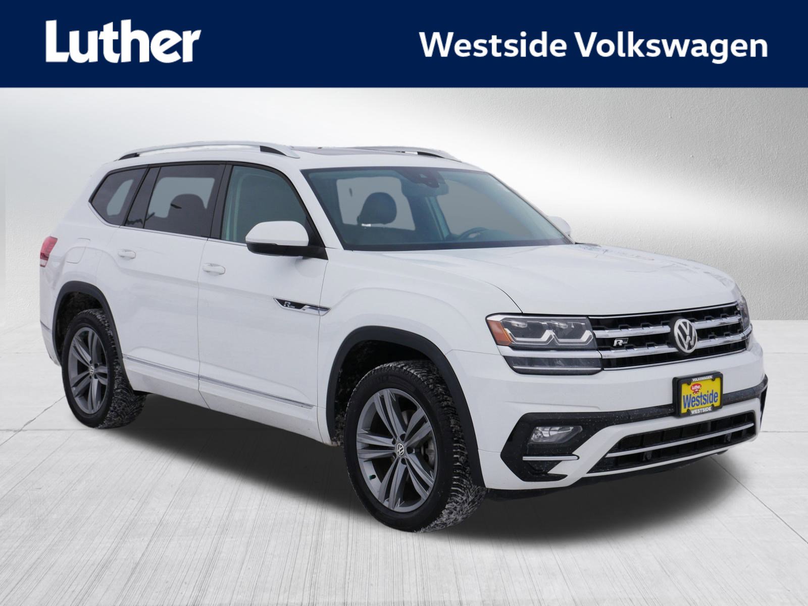 2019 Volkswagen Atlas SEL R-Line's photo