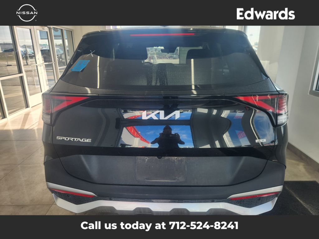 2024 Kia Sportage LX photo 7