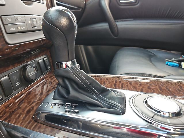 2020 Nissan Armada SL photo 20