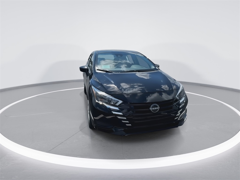 2025 Nissan Versa 1.6 S photo 3