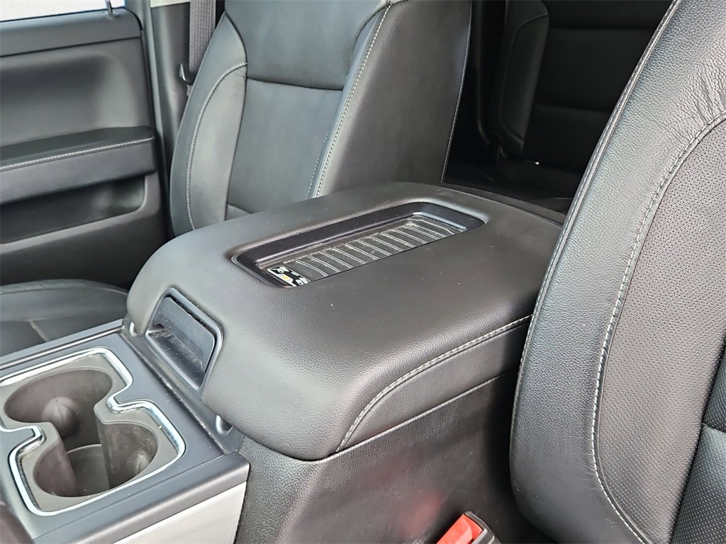 2018 Chevrolet Silverado 1500 LTZ photo 7