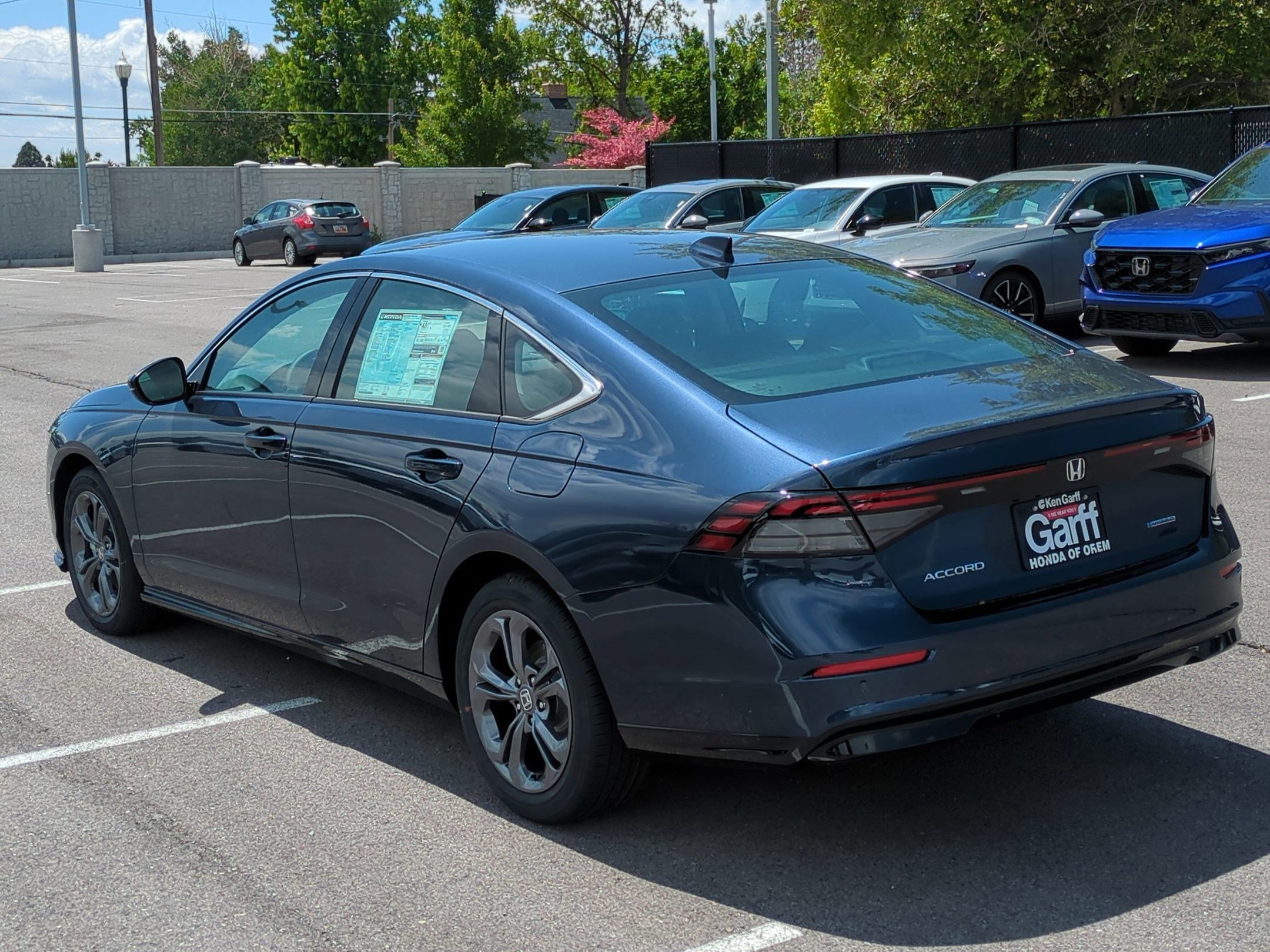 2025 Honda Accord Hybrid EX-L photo 5