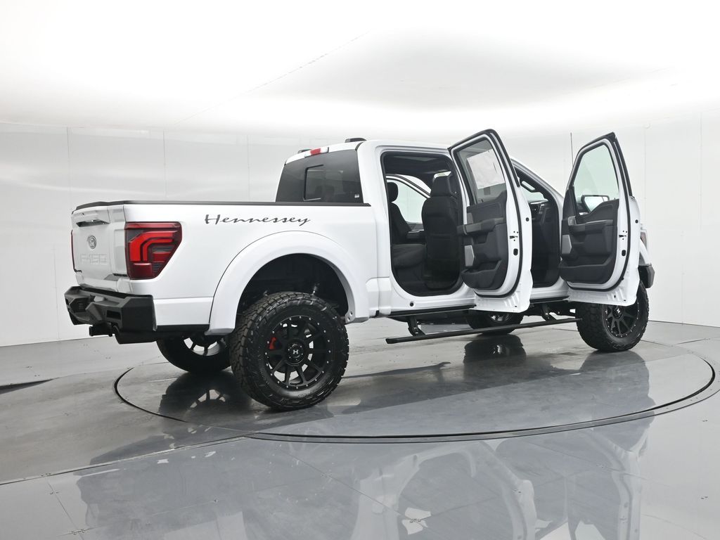 2025 Ford F-150 Lariat photo 4