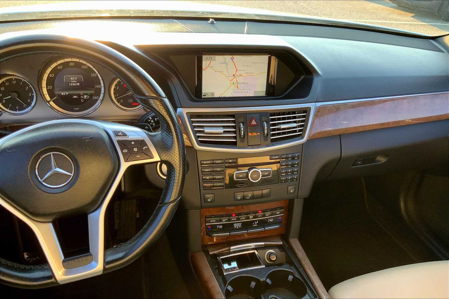 2013 Mercedes Benz E 350 Sport photo 6