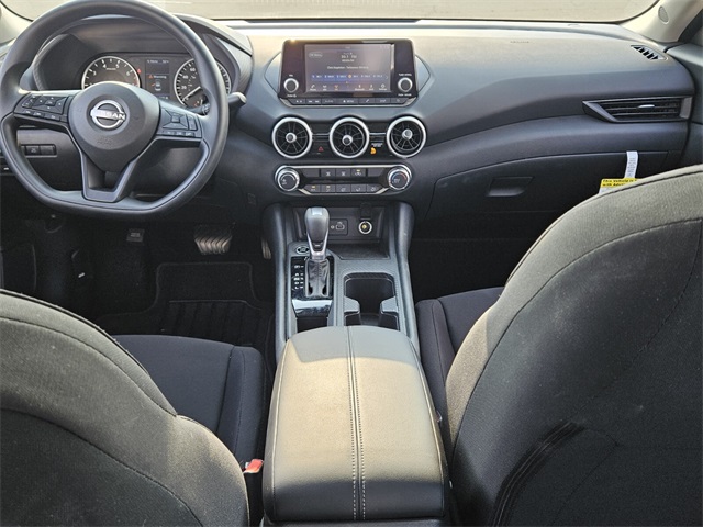 2025 Nissan Sentra S photo 8