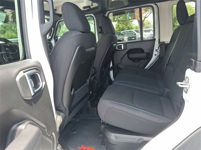 2024 Jeep Wrangler 4xe Rubicon photo 15