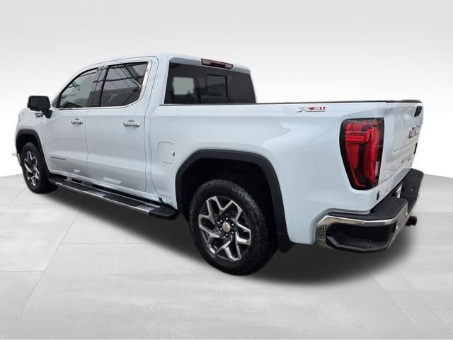 2026 Gmc Sierra 1500 SLT photo 3