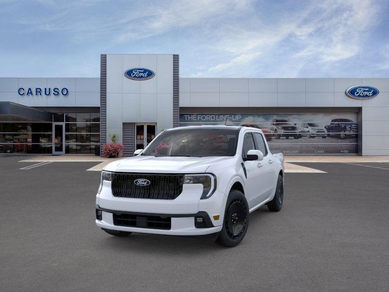 2025 Ford Maverick photo 2