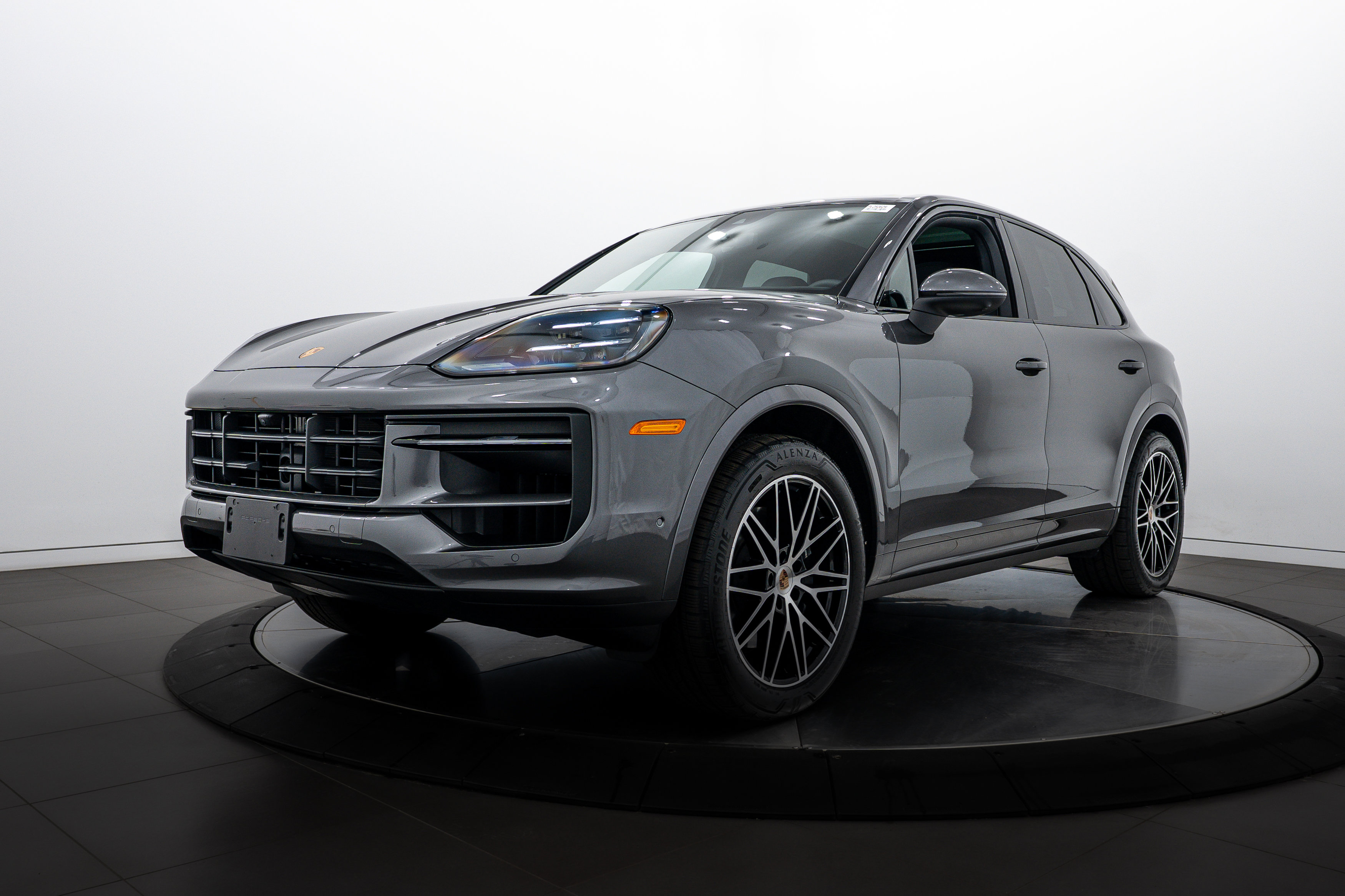2025 Porsche Cayenne Base