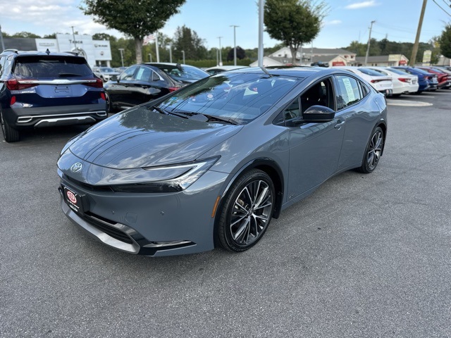 2024 Toyota Prius Limited photo 3