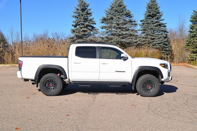 2023 Toyota Tacoma TRD Pro 4x4 Double Cab photo 2
