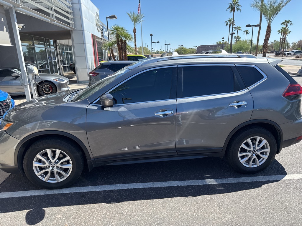 2019 Nissan Rogue S photo 3