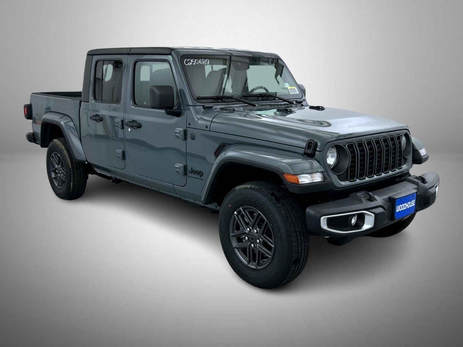 2025 Jeep Gladiator Sport S photo 3