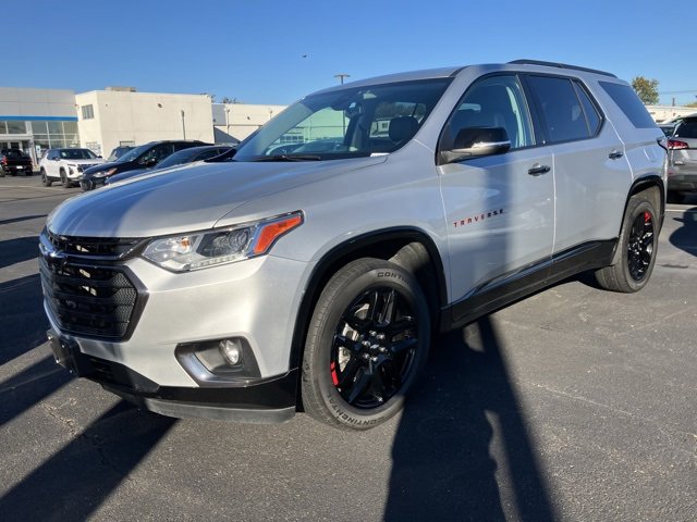 2021 Chevrolet Traverse Premier photo 3