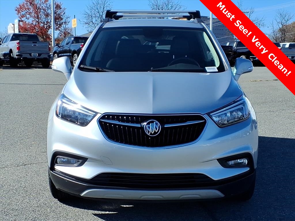 2019 Buick Encore Sport Touring photo 2