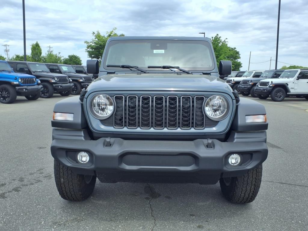 2025 Jeep Wrangler Sport S photo 2