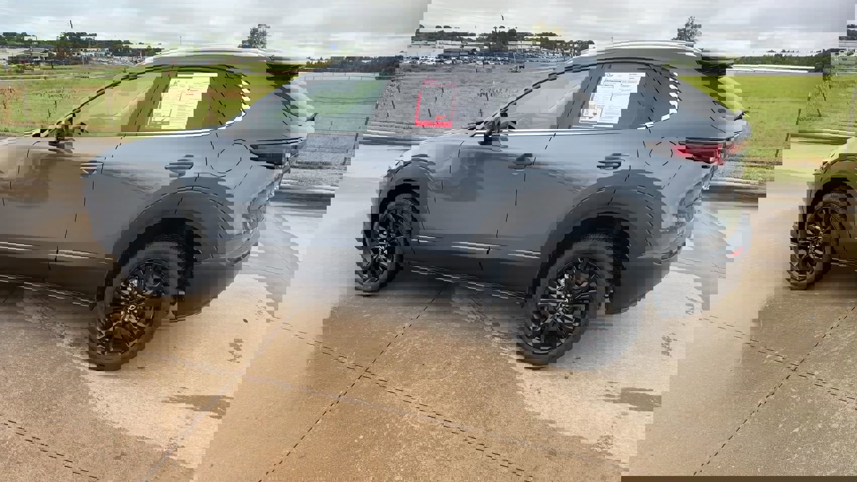 2024 Mazda CX-30 2.5 S Carbon photo 6