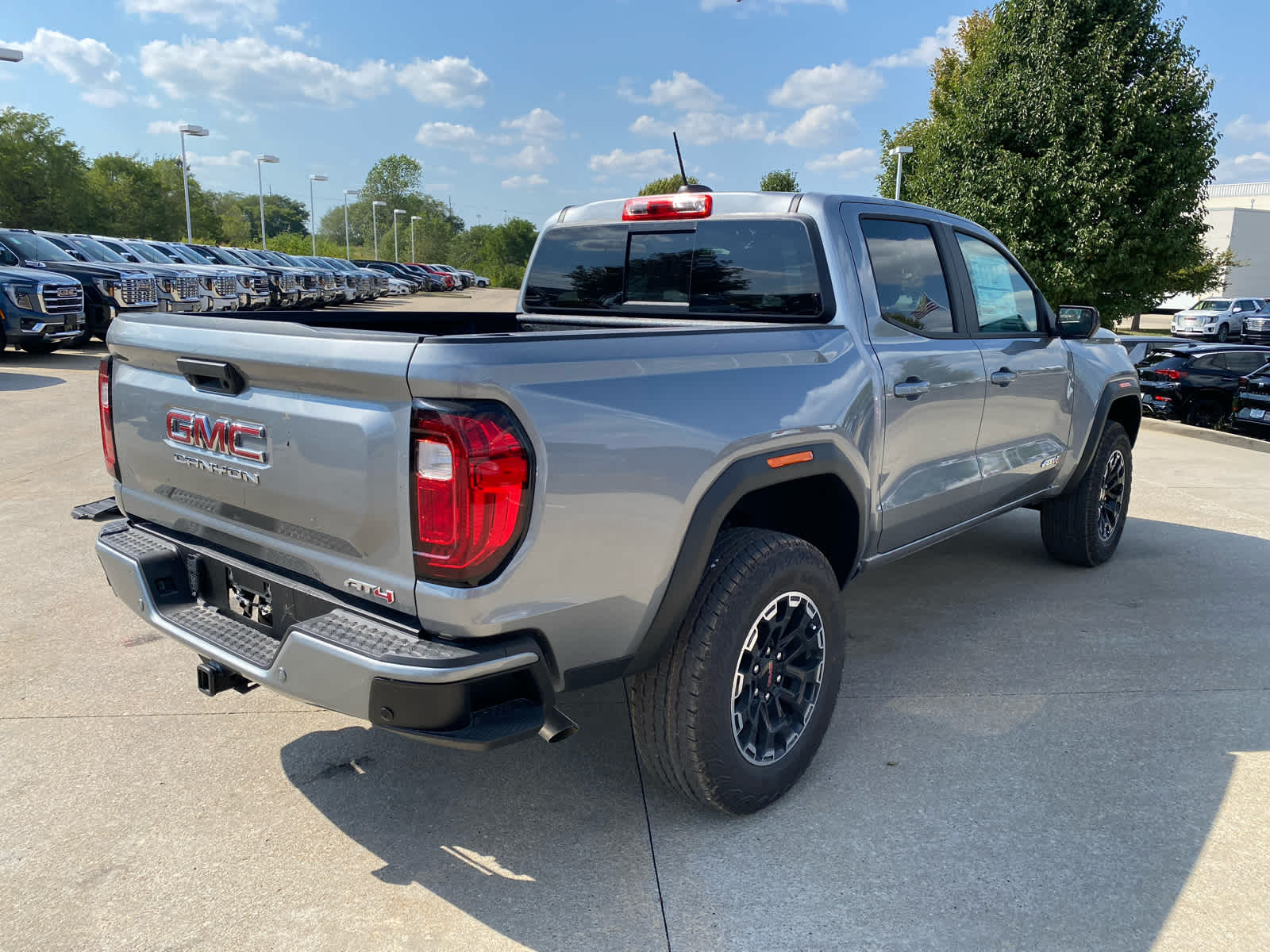 2026 Gmc Canyon AT4 photo 6