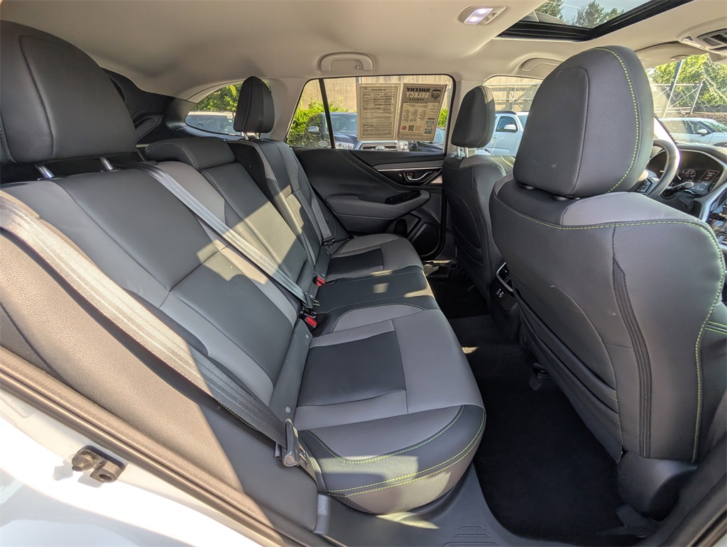 2024 Subaru Outback Onyx Edition photo 3