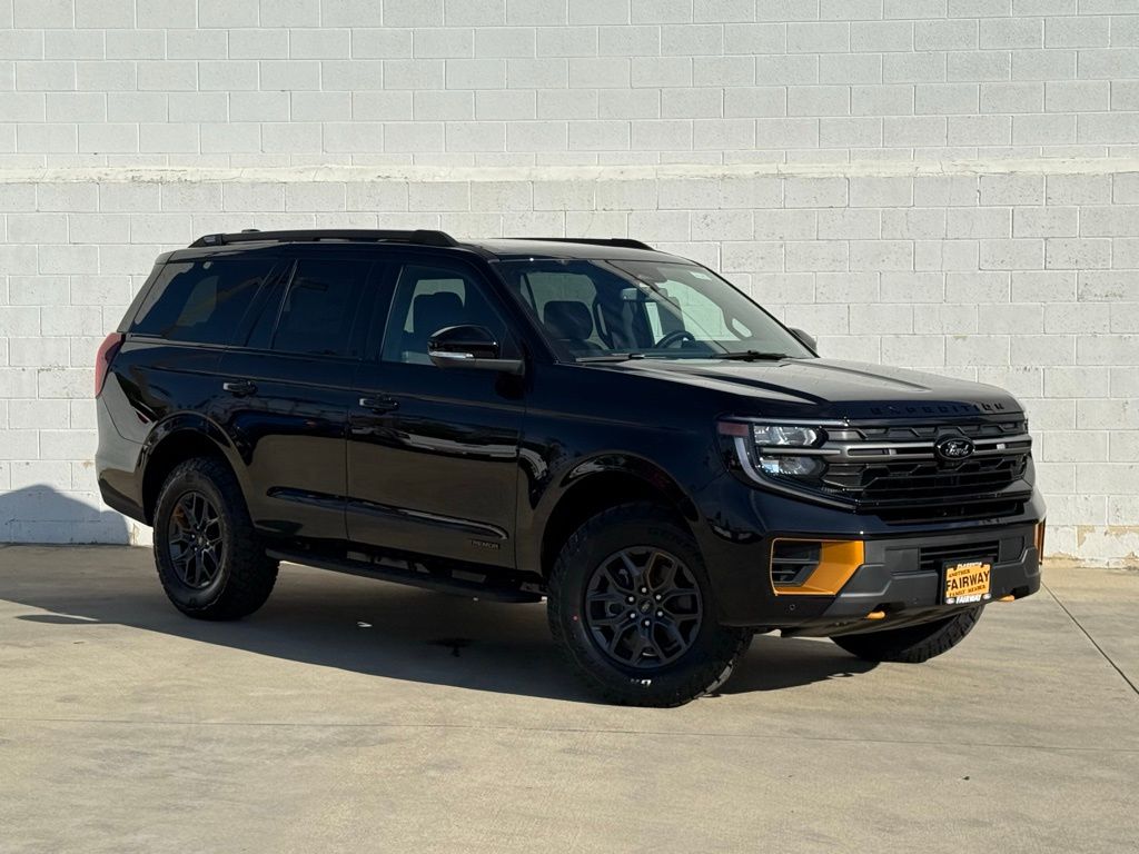 2025 Ford Expedition Tremor's photo