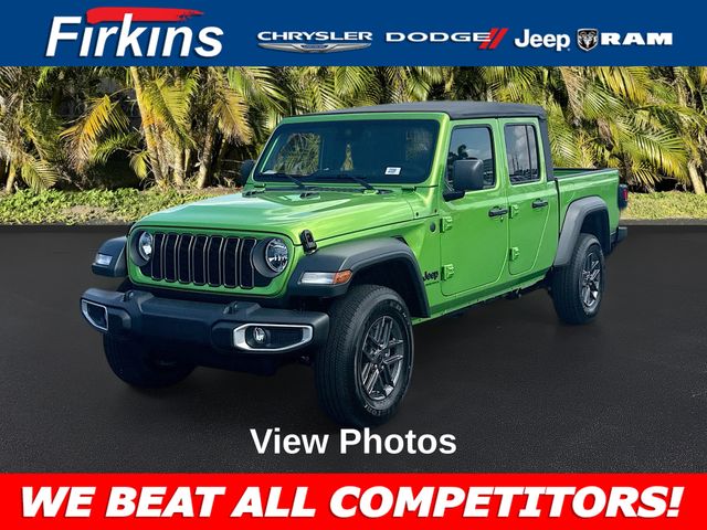 2025 Jeep Gladiator Sport S's photo