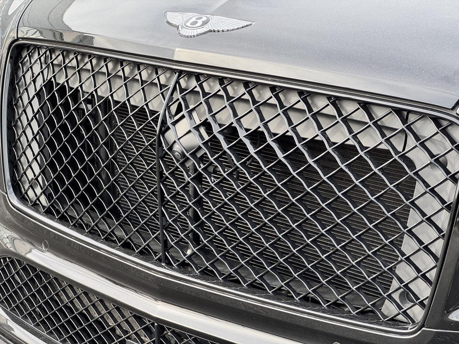 2024 Bentley Bentayga V8 photo 62