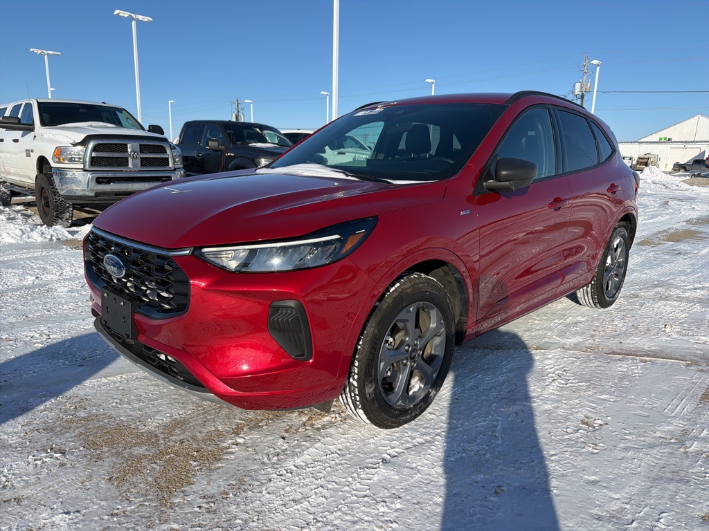 2024 Ford Escape ST-Line's photo