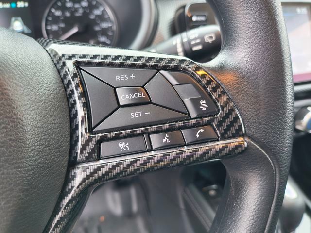 2023 Nissan Kicks SV photo 4