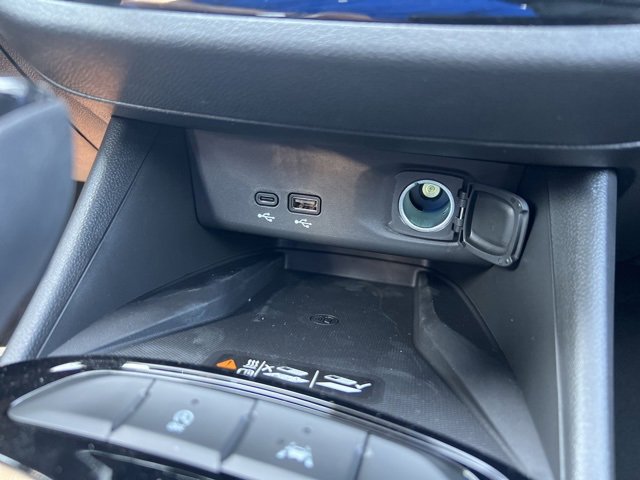 2025 Buick Envista ST photo 27