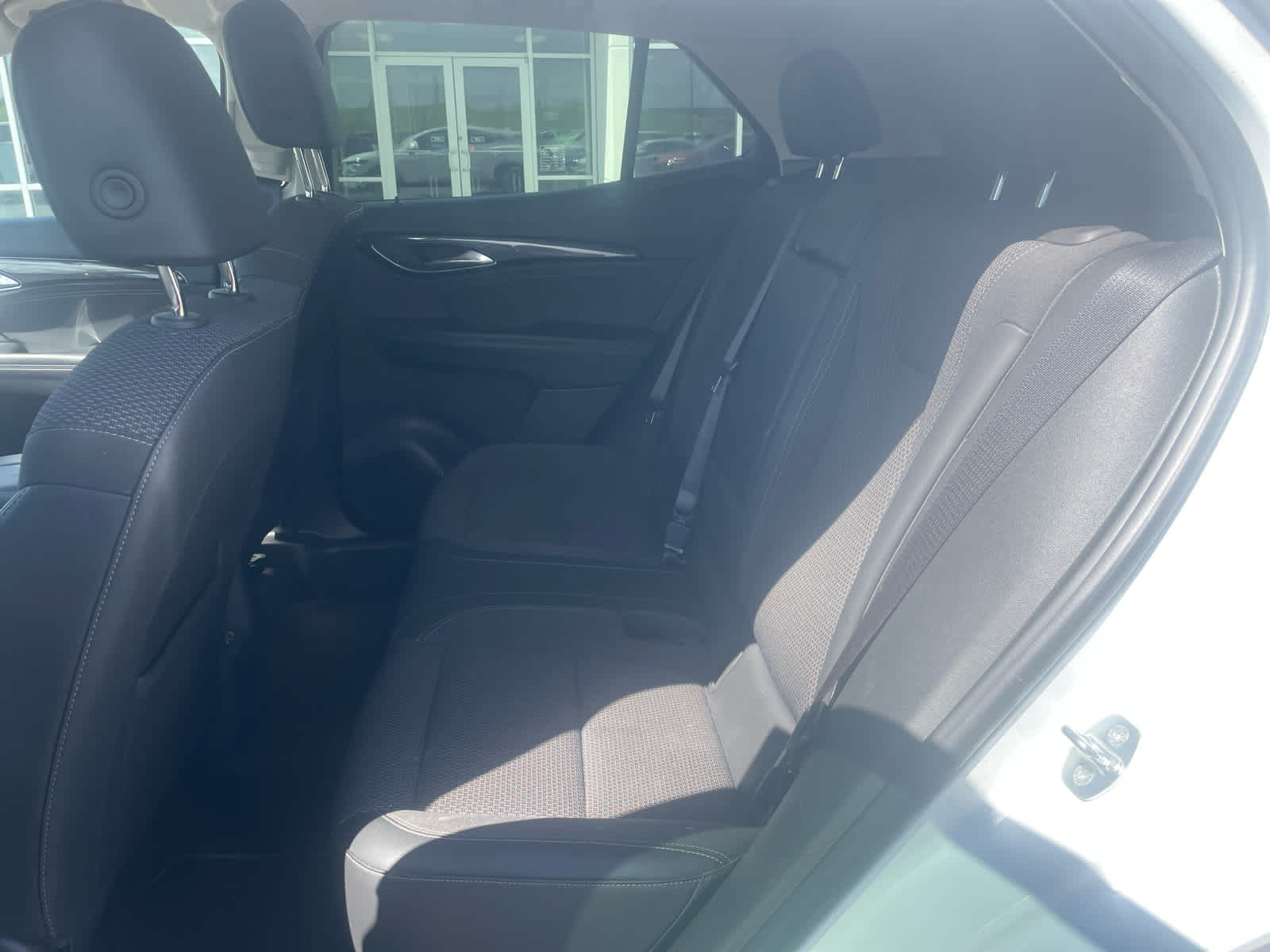 2023 Buick Envision Preferred photo 9