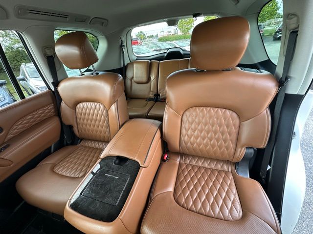 2018 Infiniti QX80 Base photo 29