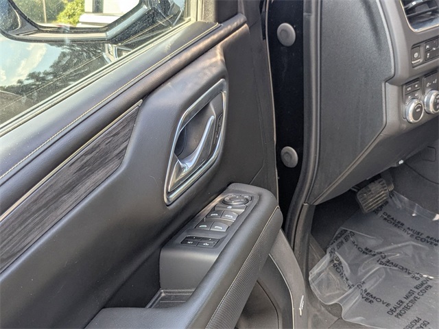 2023 Gmc Yukon SLT photo 11