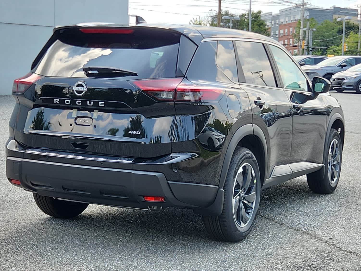 2026 Nissan Rogue SV photo 3