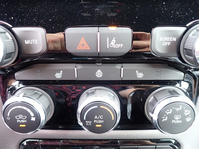 2025 Ram 1500 Big Horn Lone Star photo 17