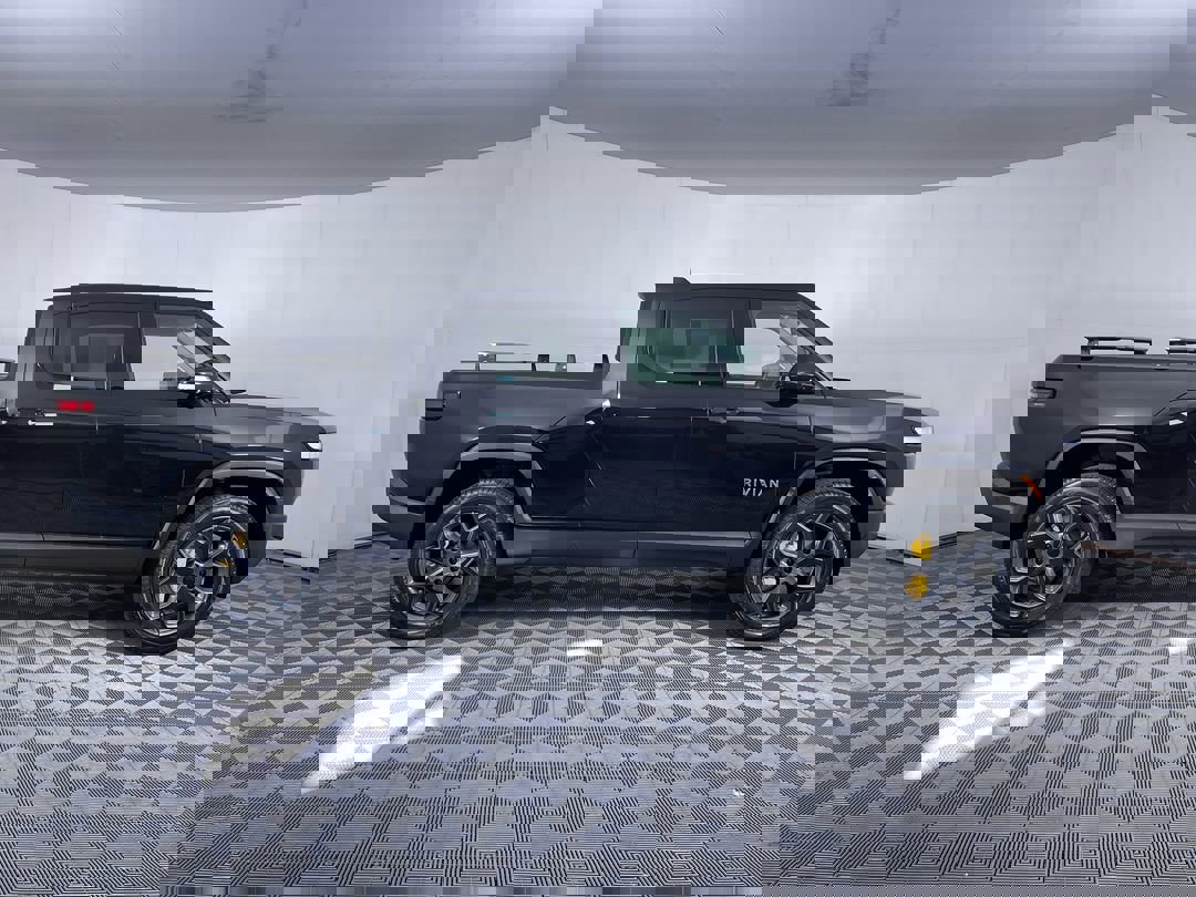 2023 Rivian R1T Adventure photo 10