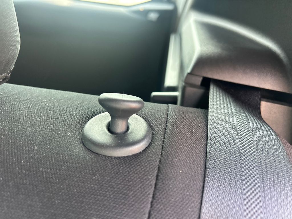 2023 Nissan Kicks SV photo 19