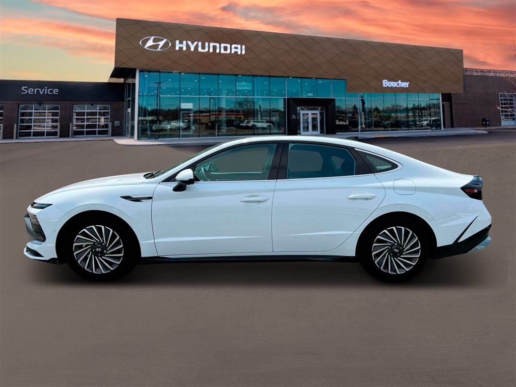 2025 Hyundai Sonata Hybrid Limited photo 2
