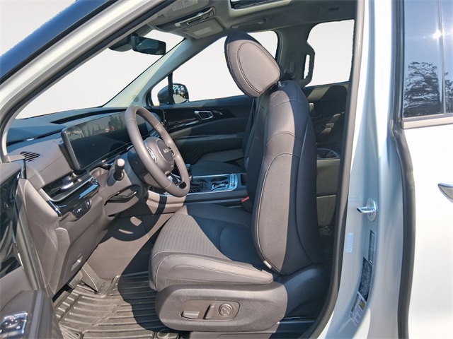 2025 Kia Carnival SX Prestige photo 8