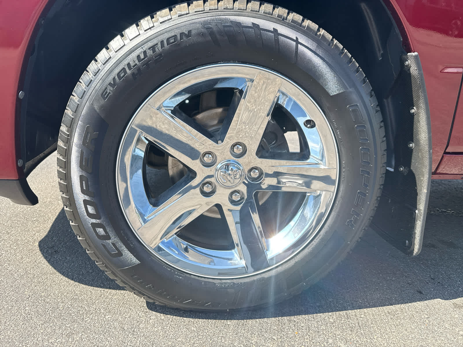 2017 Ram 1500 Express photo 9
