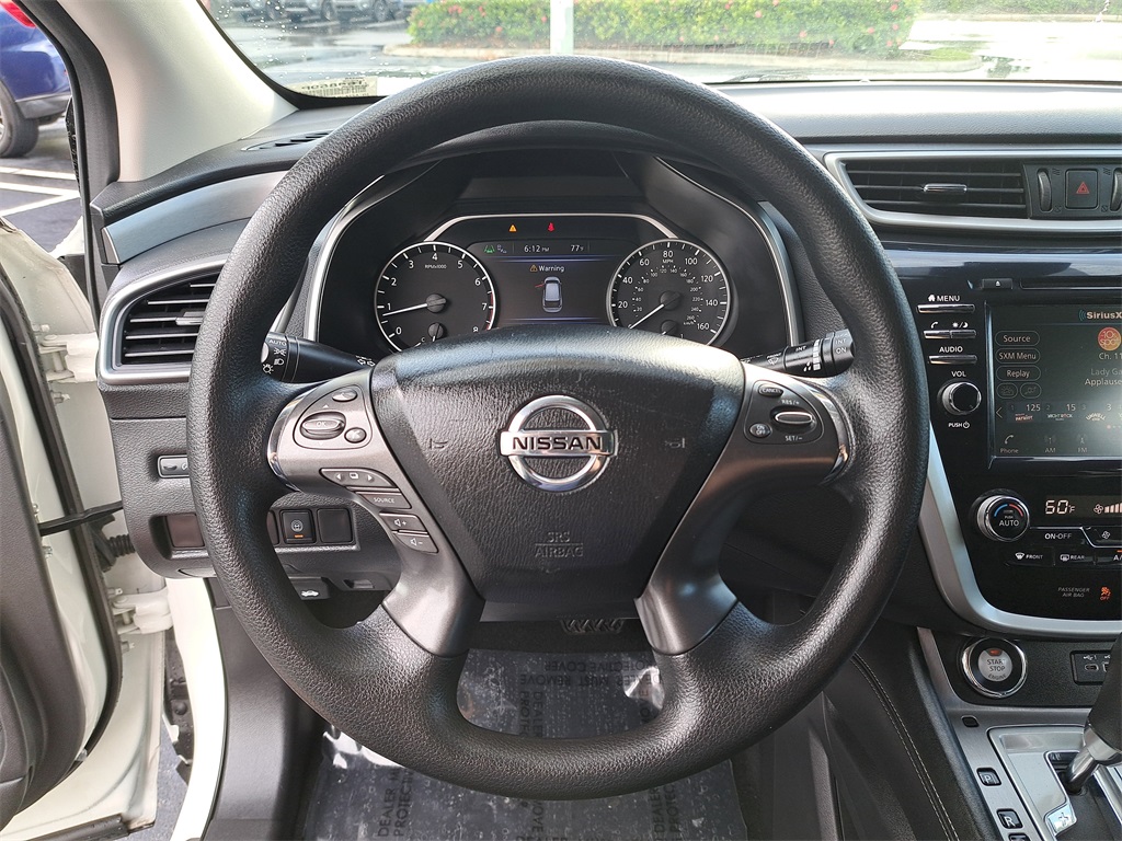 2020 Nissan Murano S photo 24